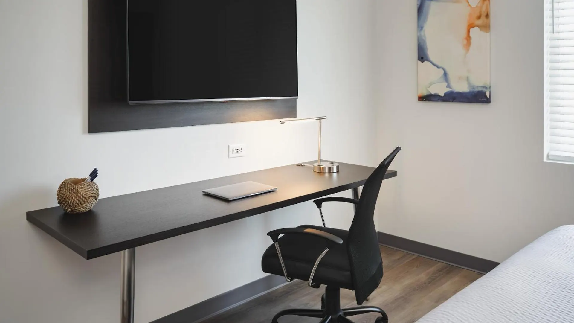Hotel Stayapt Suites Charlotte North Huntersville